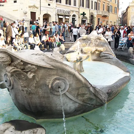 Vaticano Julia Gasthuis 4*