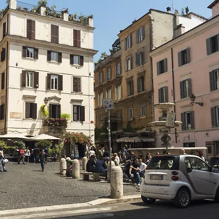 Gasthuis Vaticano Julia 4*