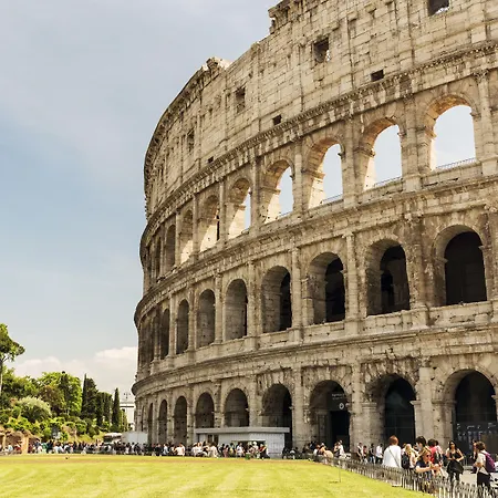 Vaticano Julia 4* Rome